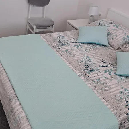 Seaview Apartment